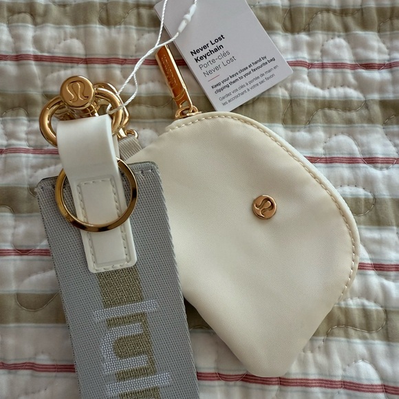Neverlost Lululemon keychain and Cream Pouch with Gold Details…vapor and gold - Picture 2 of 4
